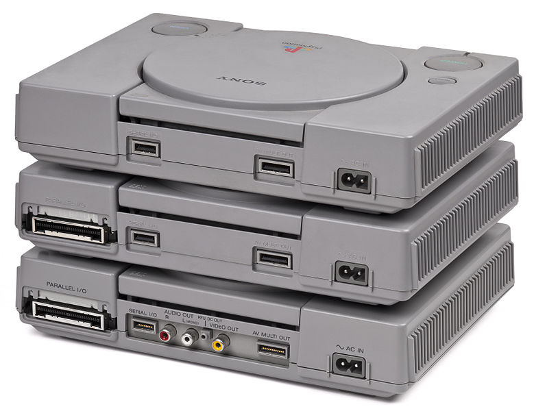 779px-PlayStation-Model-Backs.jpg